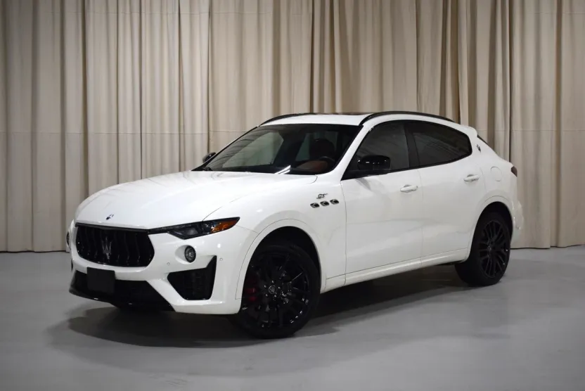 2022 Maserati Levante GT photo 1