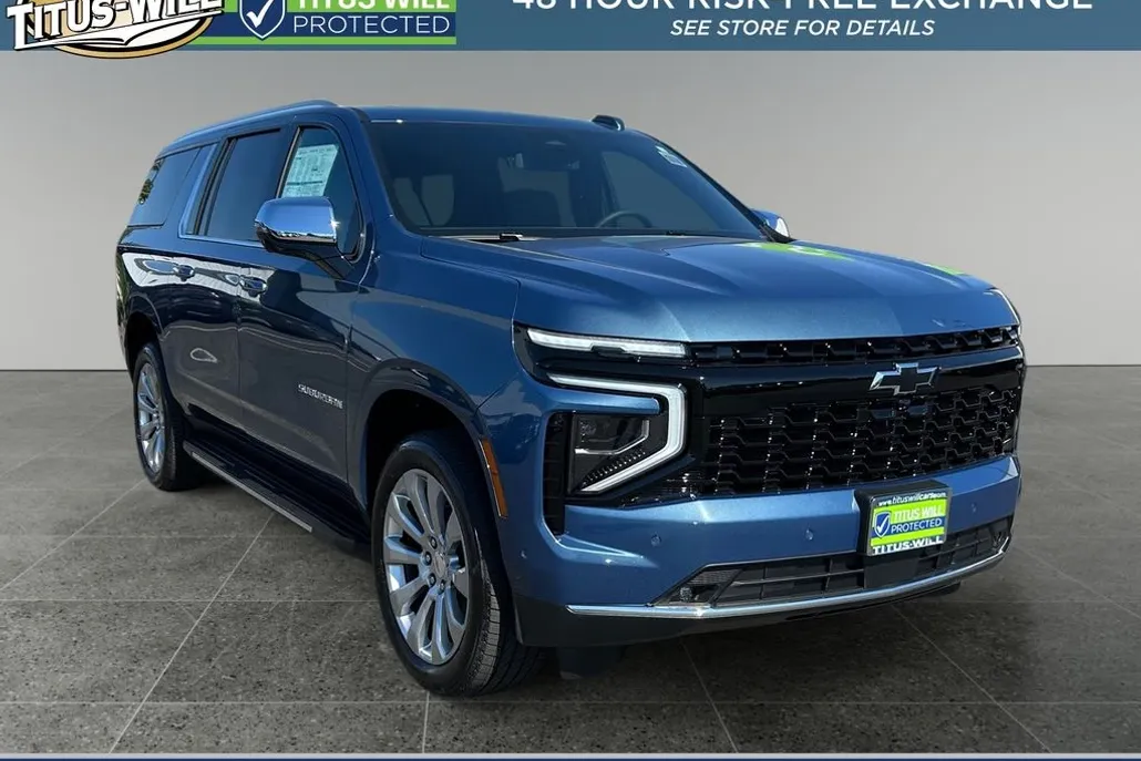 2025 Chevrolet Suburban Premier photo 1