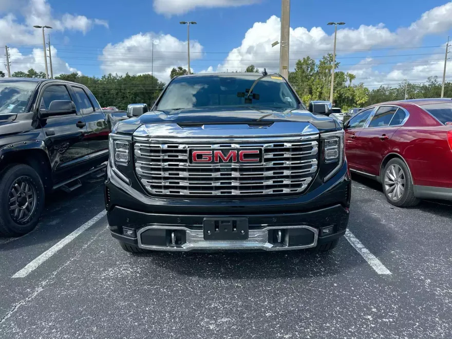 2024 Gmc Sierra 1500 Denali photo 1