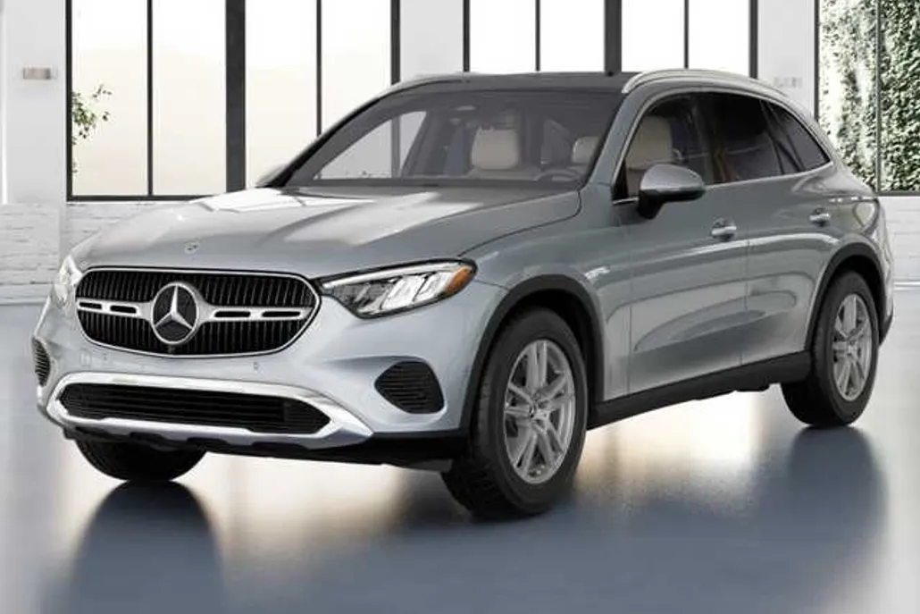 2025 Mercedes Benz GLC 300 photo 1
