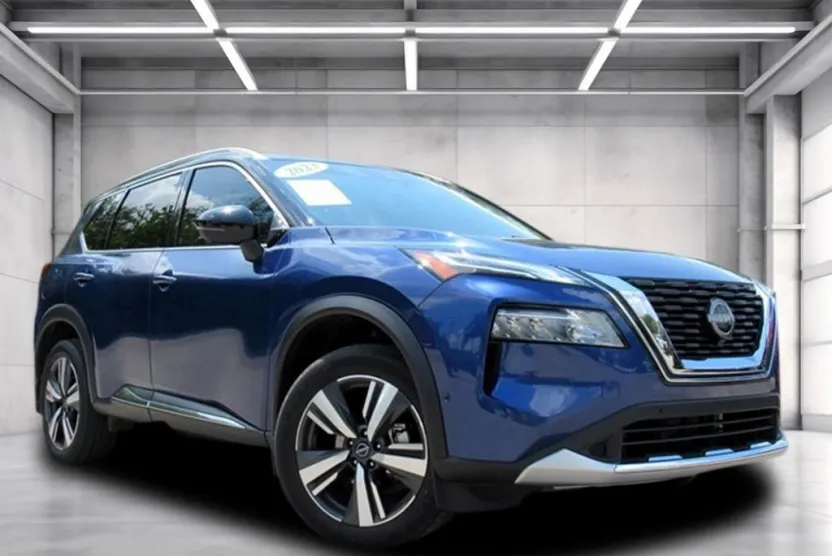 2023 Nissan Rogue Platinum photo 1