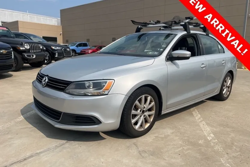 2014 Volkswagen Jetta 1.8T SE photo 1