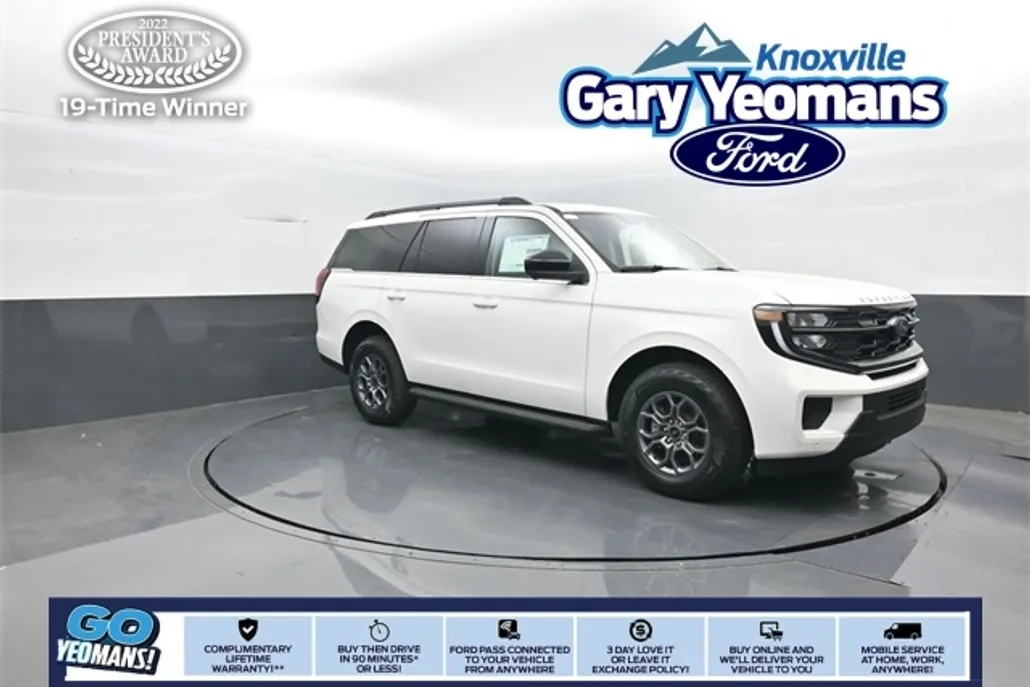 2025 Ford Expedition photo 1