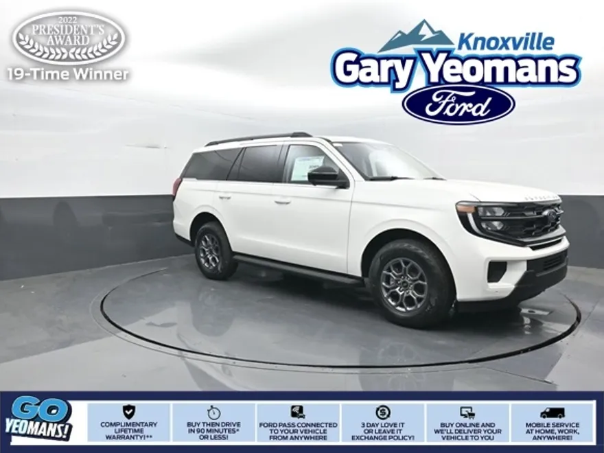 2025 Ford Expedition photo 1
