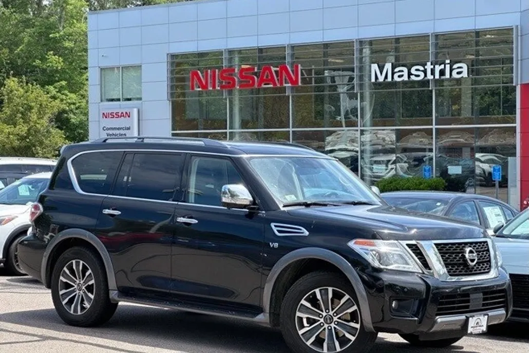 2020 Nissan Armada SL photo 1
