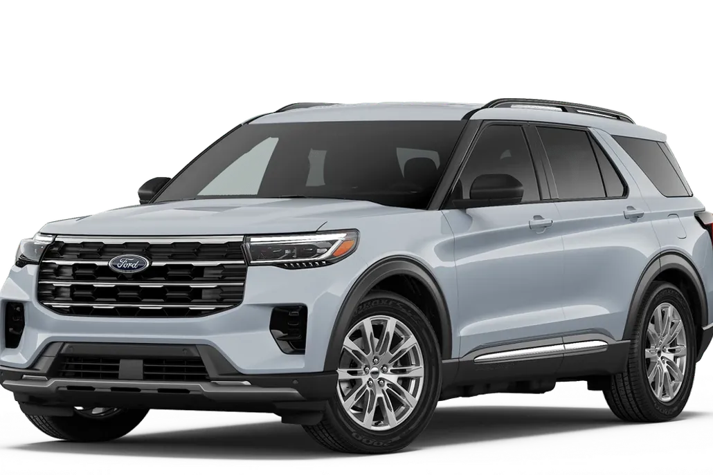 2026 Ford Explorer photo 1