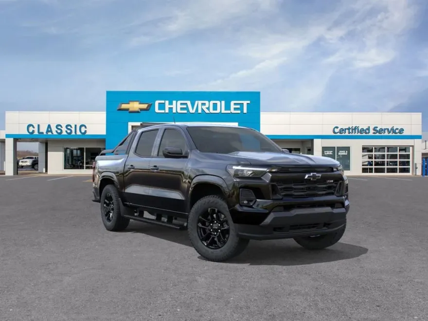 2025 Chevrolet Colorado Z71 photo 1