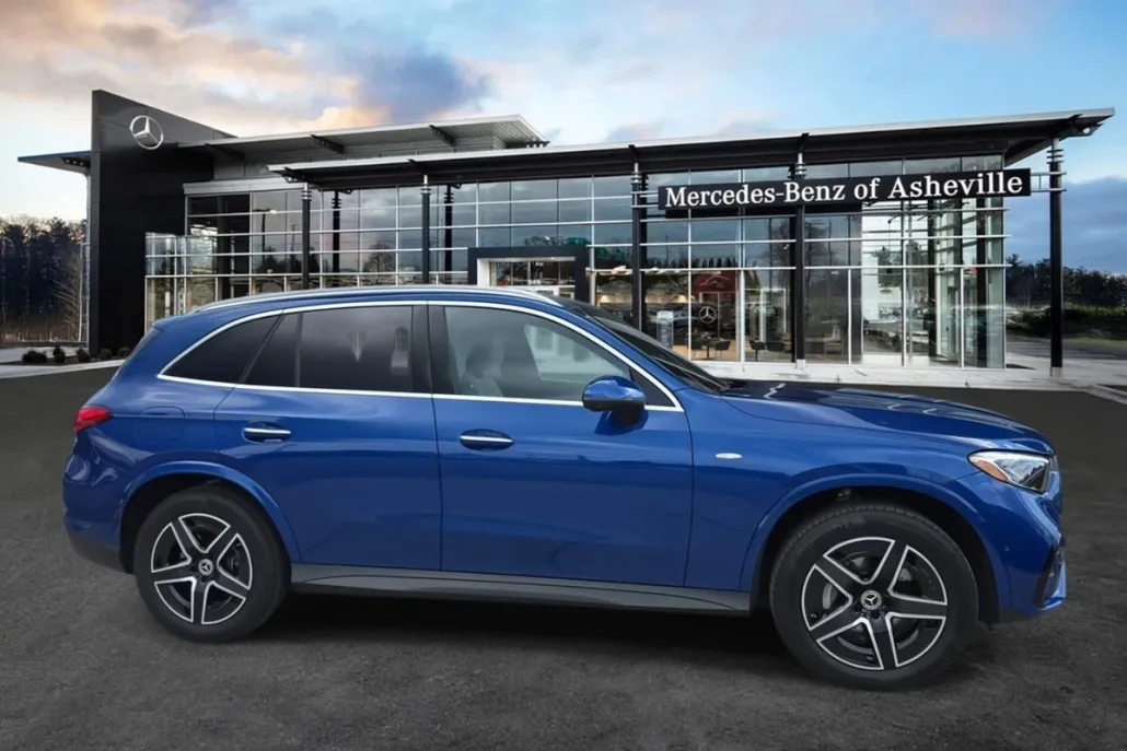 2025 Mercedes Benz GLC 350e 4MATIC photo 1