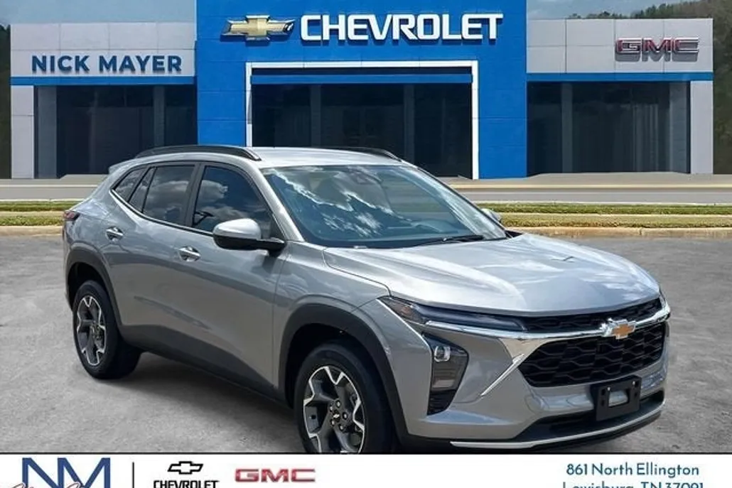 2025 Chevrolet Trax LT photo 1