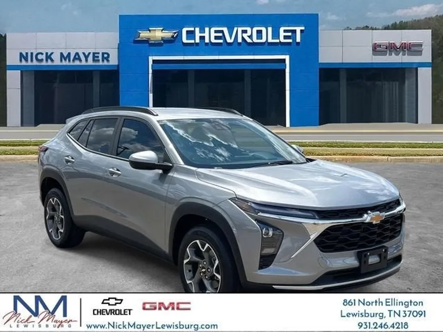 2025 Chevrolet Trax LT photo 1