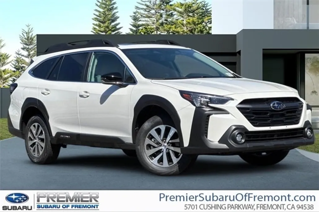 2025 Subaru Outback Premium photo 1