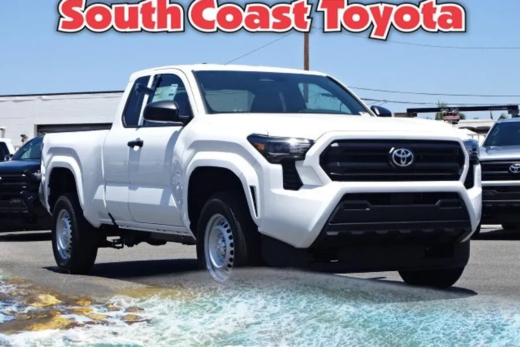 2025 Toyota Tacoma SR XtraCab photo 1