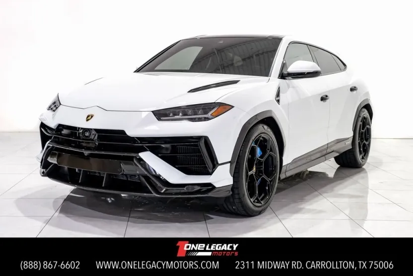 2024 Lamborghini Urus Performante photo 1
