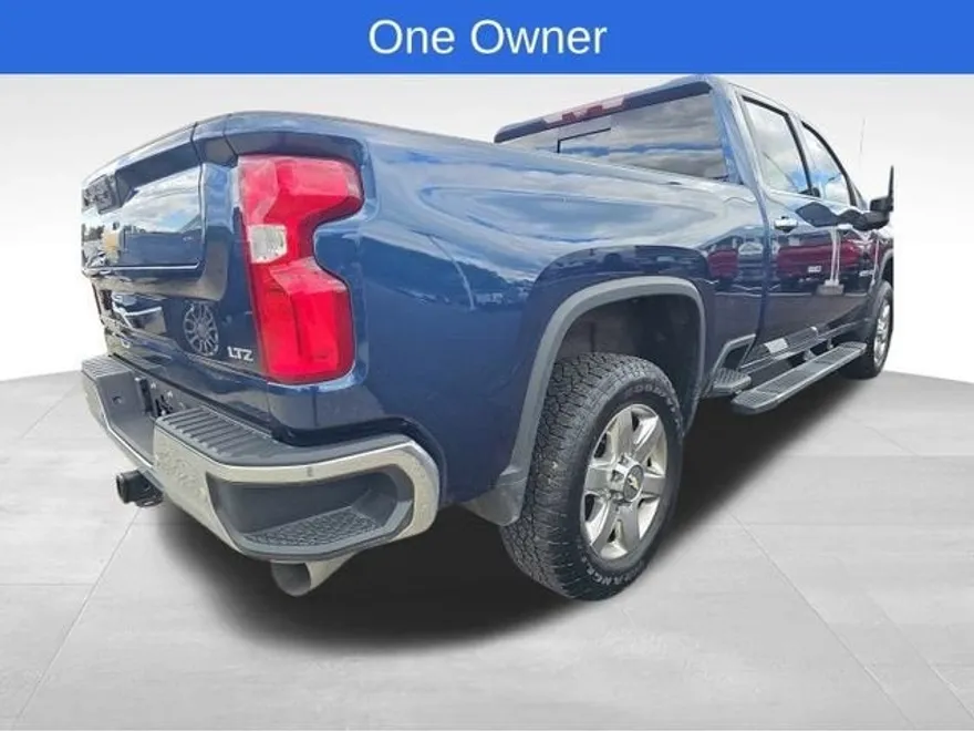 2022 Chevrolet Silverado 2500HD LTZ photo 1