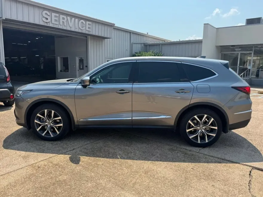 2023 Acura MDX Technology photo 1