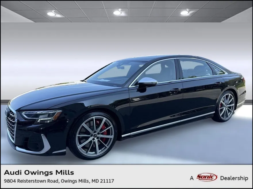 2025 Audi S8 4.0T photo 1