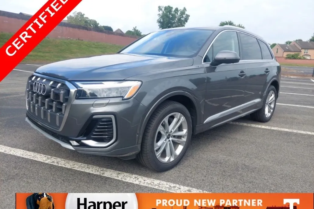 2025 Audi Q7 55 Premium Plus photo 1