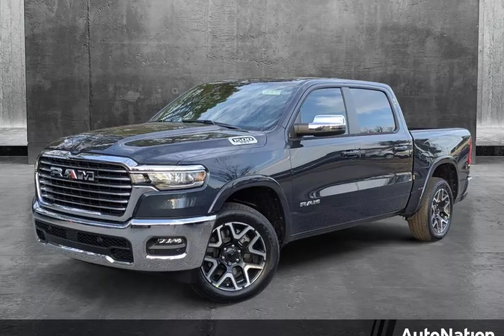 2025 Ram 1500 Laramie photo 1