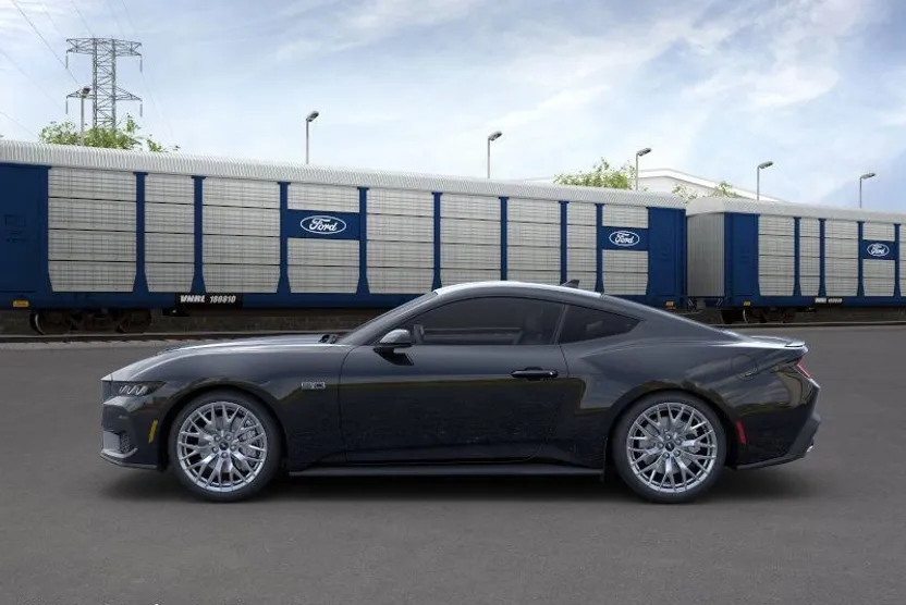 2025 Ford Mustang GT Premium photo 1