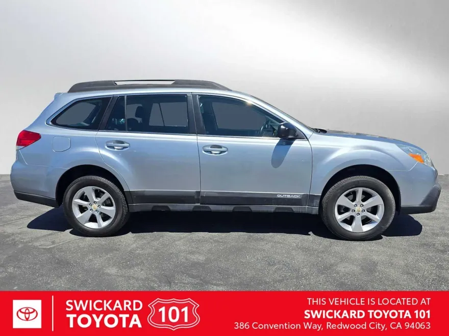 2014 Subaru Outback 2.5i photo 1