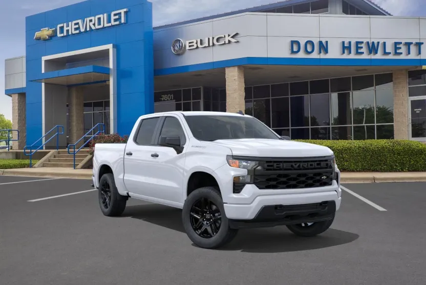 2026 Chevrolet Silverado 1500 Custom photo 1