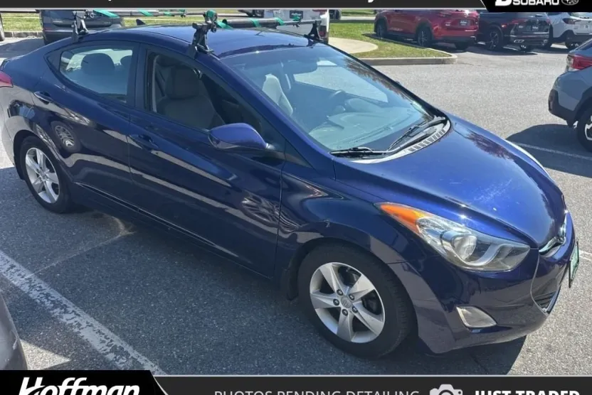 2013 Hyundai Elantra GLS photo 1