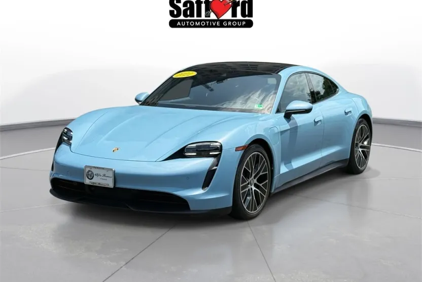 2022 Porsche Taycan Base photo 1