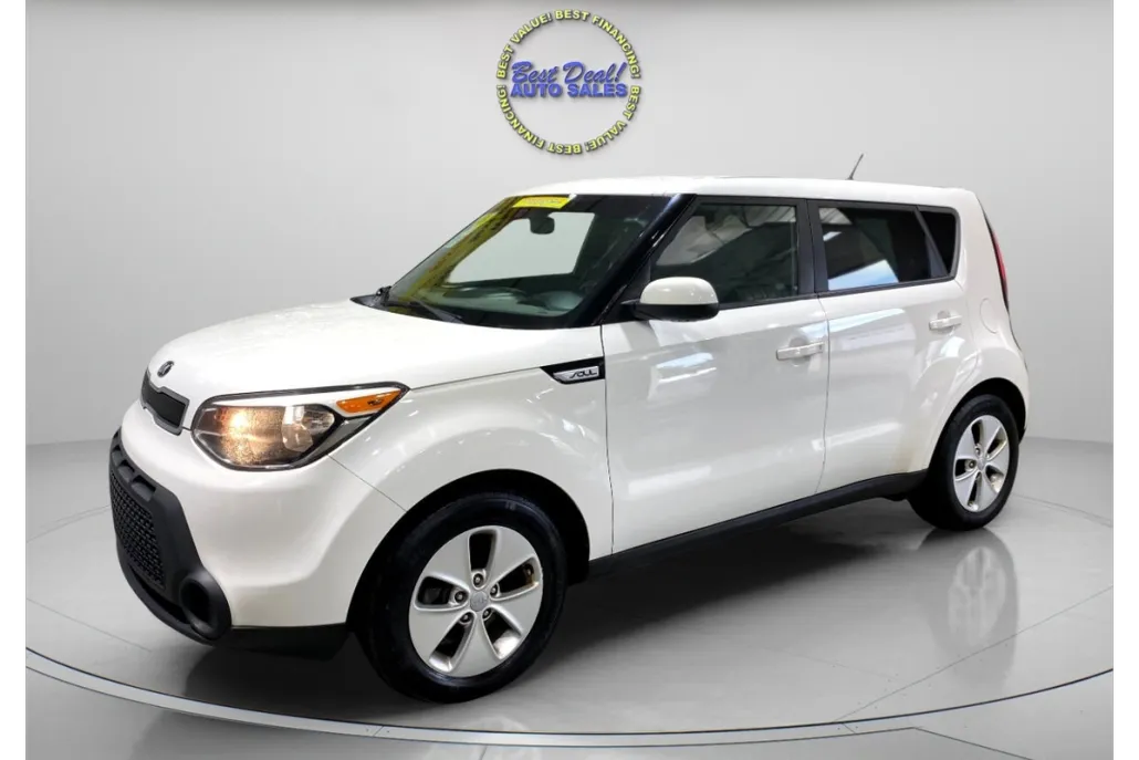 2016 Kia Soul Base photo 1