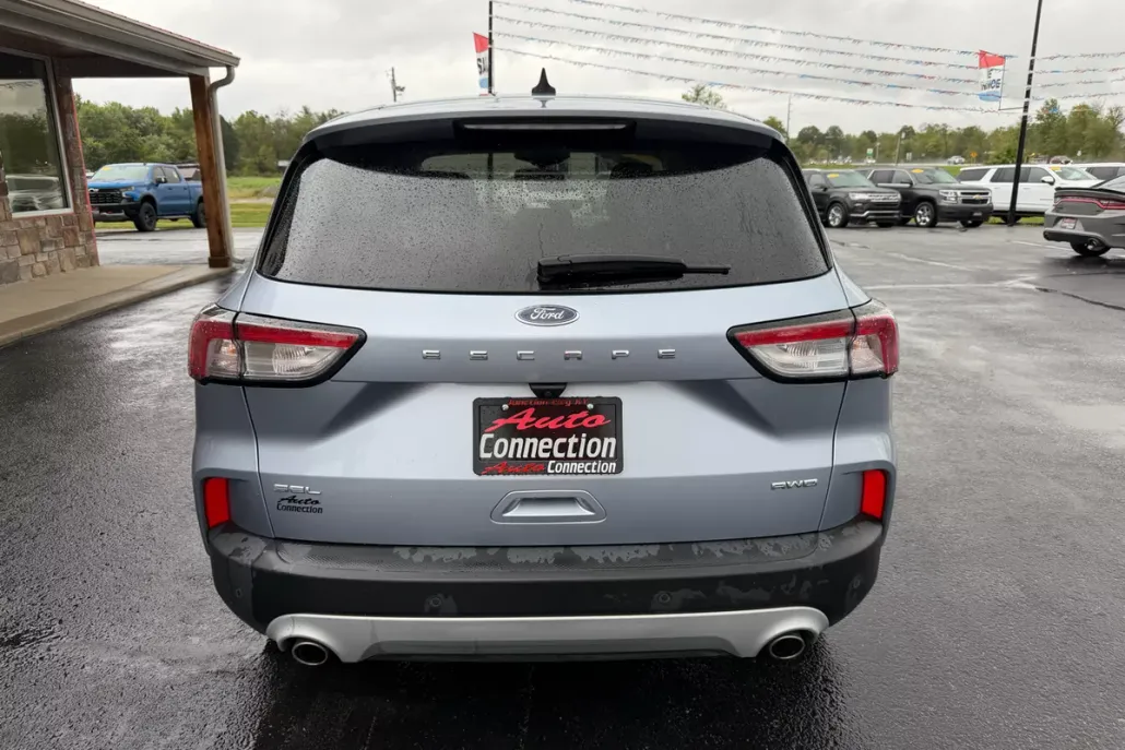 2022 Ford Escape SEL photo 1
