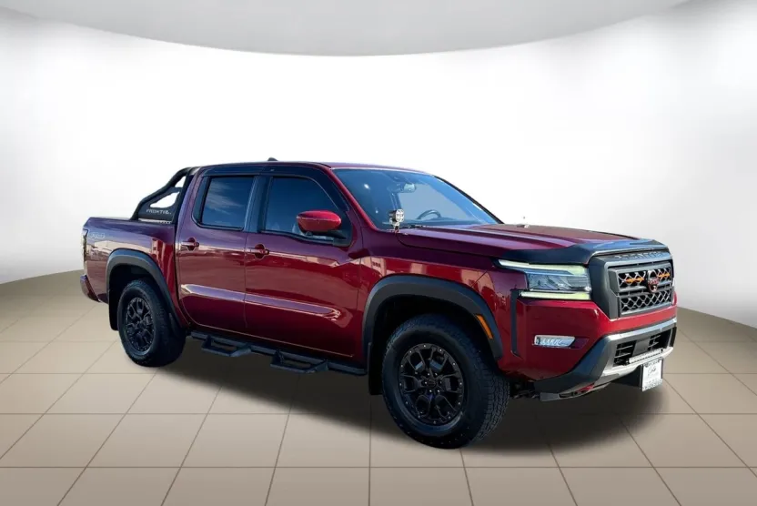 2022 Nissan Frontier PRO-4X photo 1
