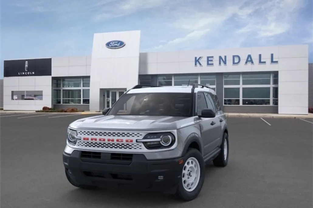 2025 Ford Bronco Sport Heritage photo 1