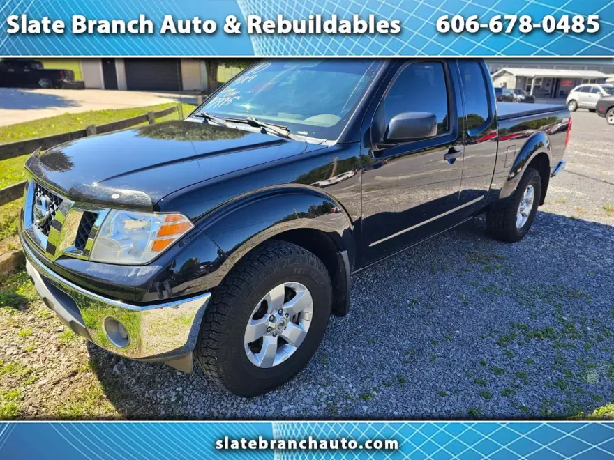2010 Nissan Frontier King Cab SE photo 1