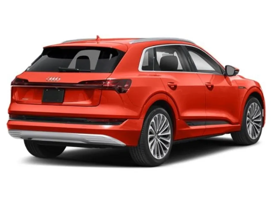 2022 Audi e-tron Premium Plus photo 1