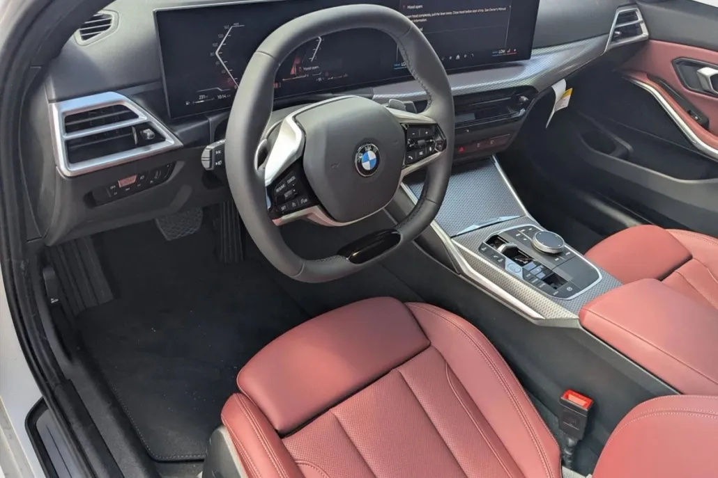 2025 Bmw 330i xDrive Sedan photo 1