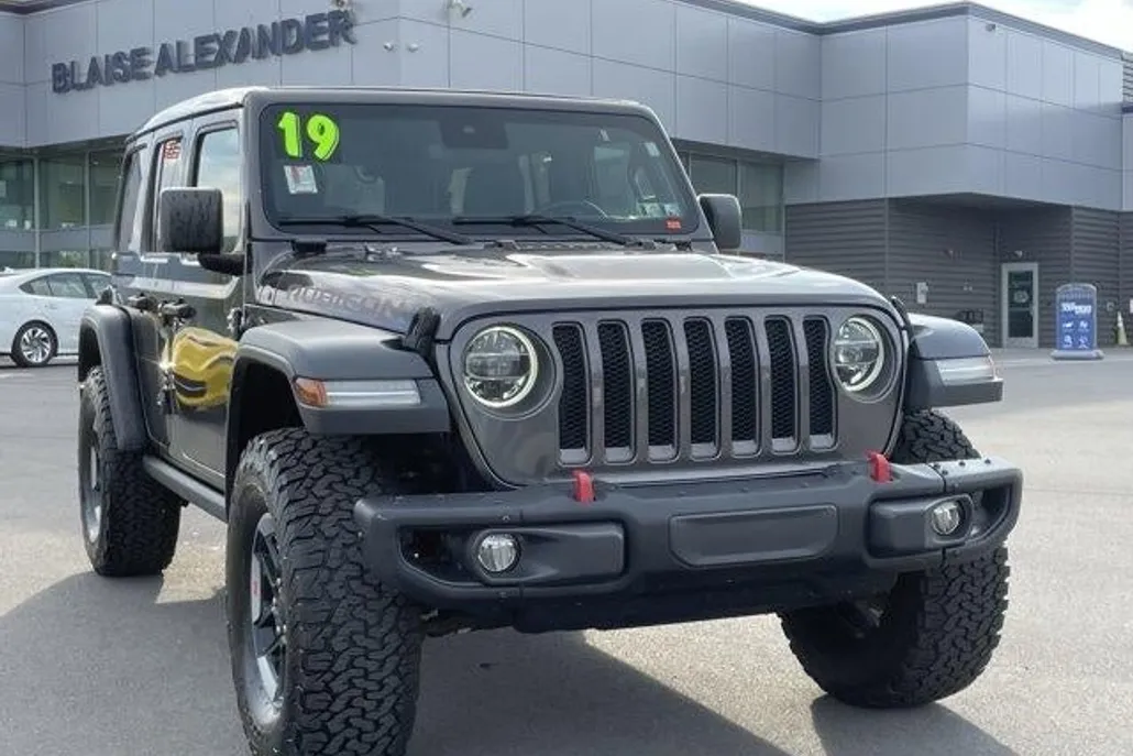2019 Jeep Wrangler Unlimited Rubicon photo 1