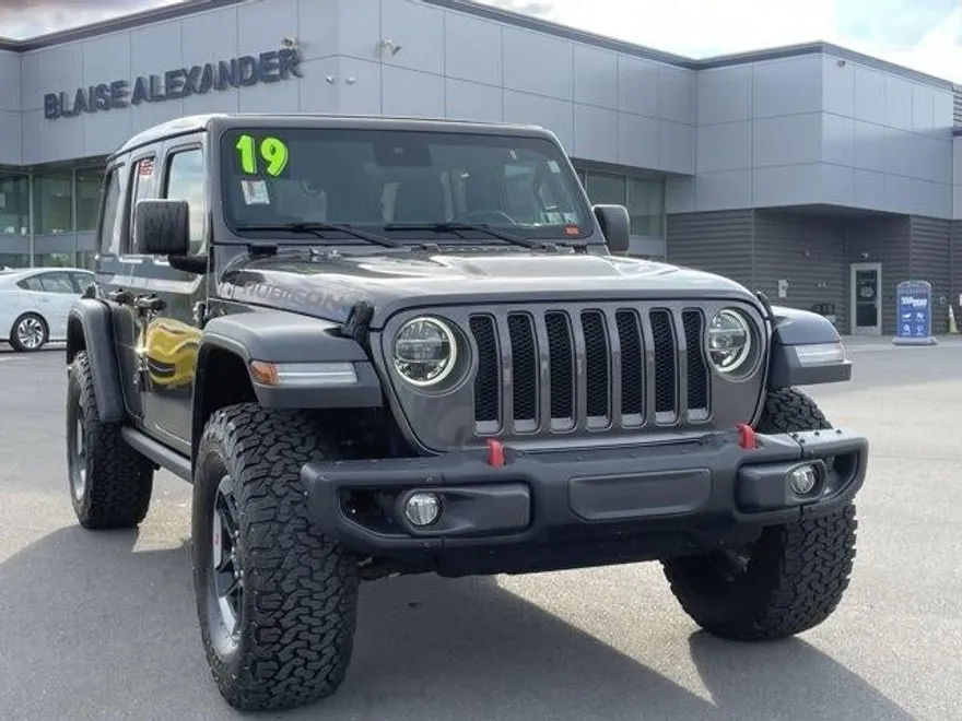 2019 Jeep Wrangler Unlimited Rubicon photo 1