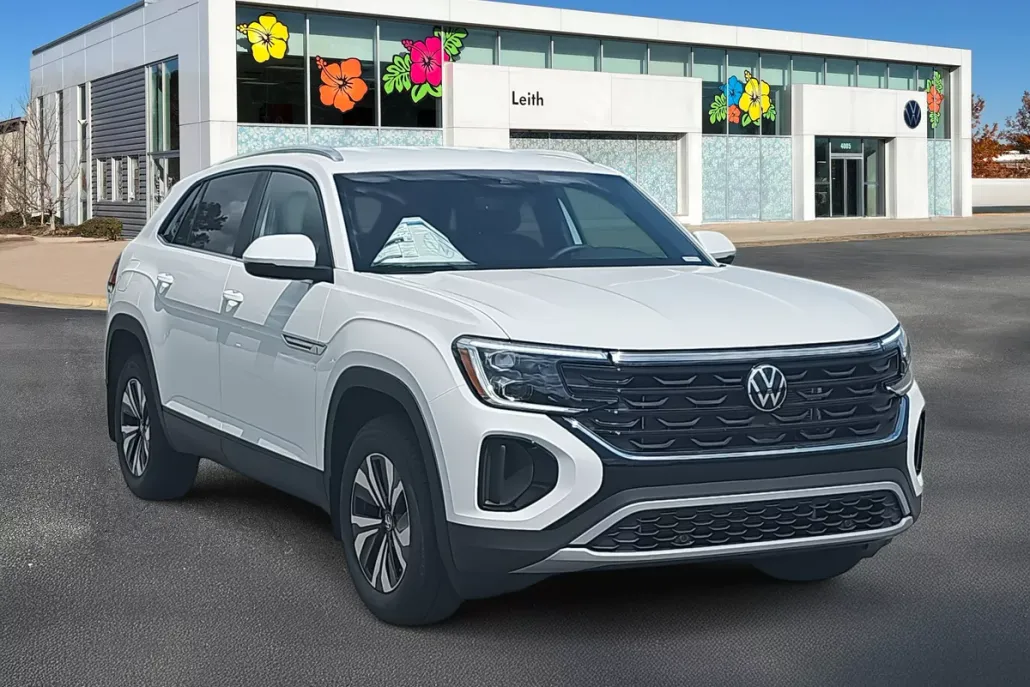 2025 Volkswagen Atlas Cross Sport SE photo 1