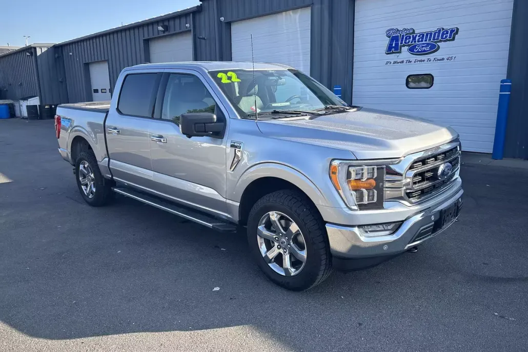 2022 Ford F-150 XLT photo 1