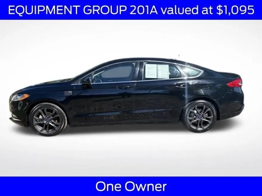 2018 Ford Fusion SE photo 1