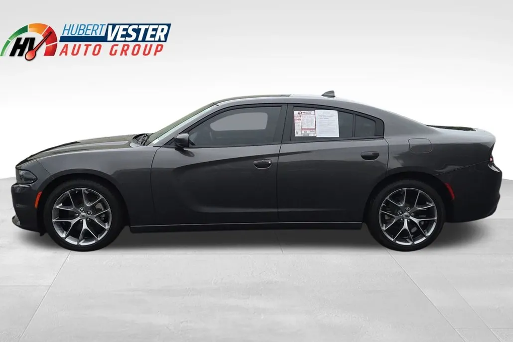 2022 Dodge Charger SXT photo 1
