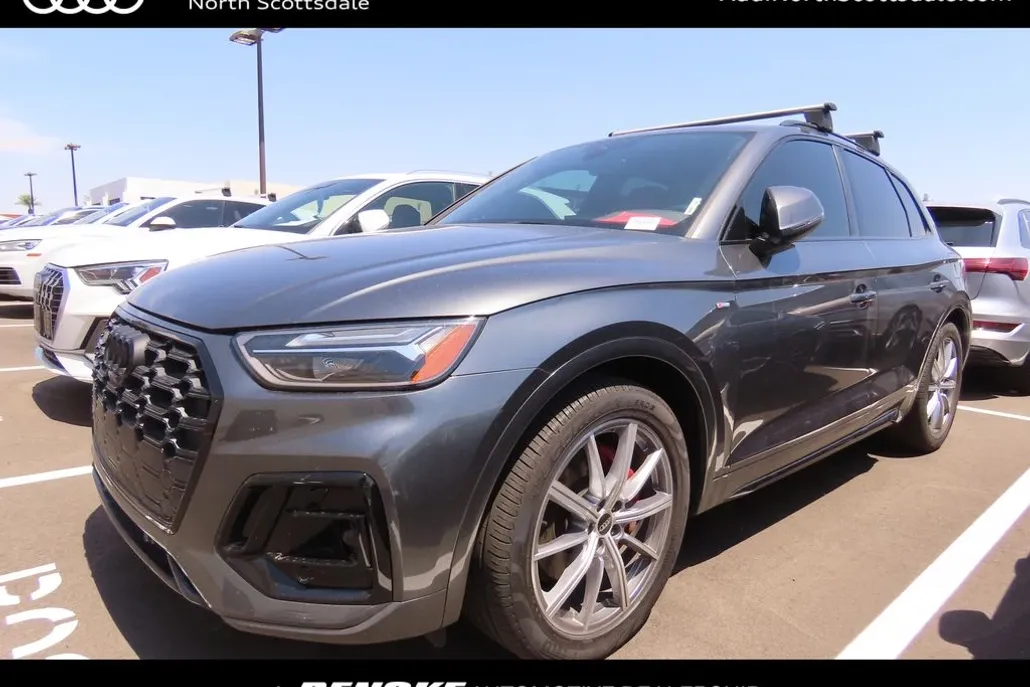 2024 Audi Q5 55 Premium Plus photo 1