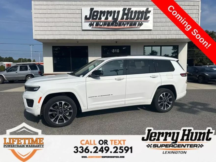 2021 Jeep Grand Cherokee Overland photo 1
