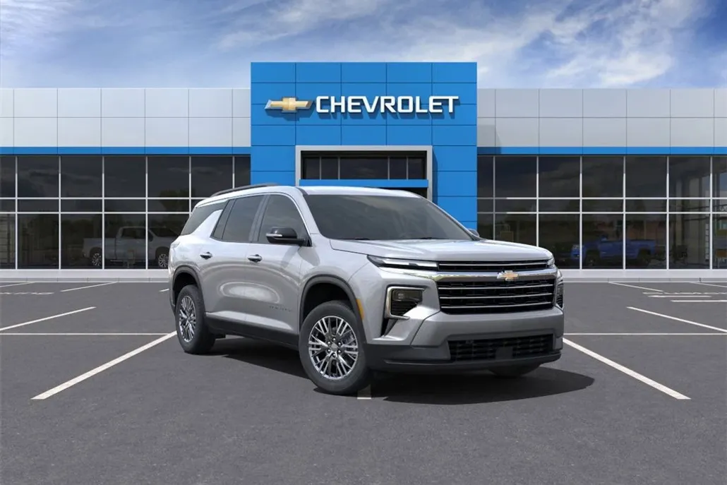 2025 Chevrolet Traverse photo 1