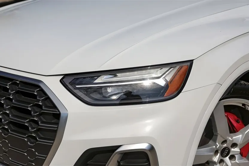 2023 Audi SQ5 Premium Plus photo 1