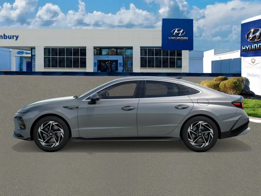2026 Hyundai Sonata SEL Sport photo 1