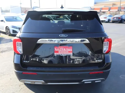 2023 Ford Explorer XLT photo 4