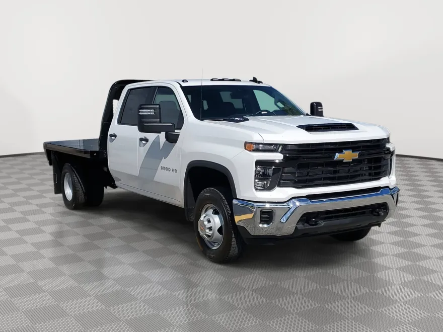 2025 Chevrolet Silverado 3500HD Work Truck photo 1