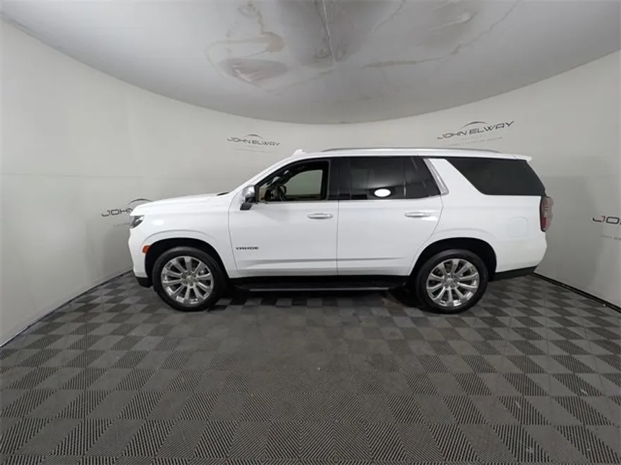 2021 Chevrolet Tahoe Premier photo 1