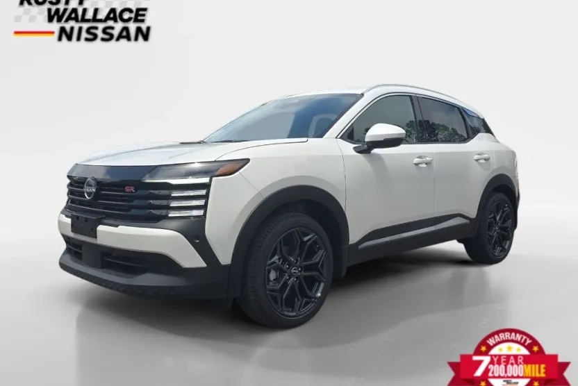 2025 Nissan Kicks SR photo 1