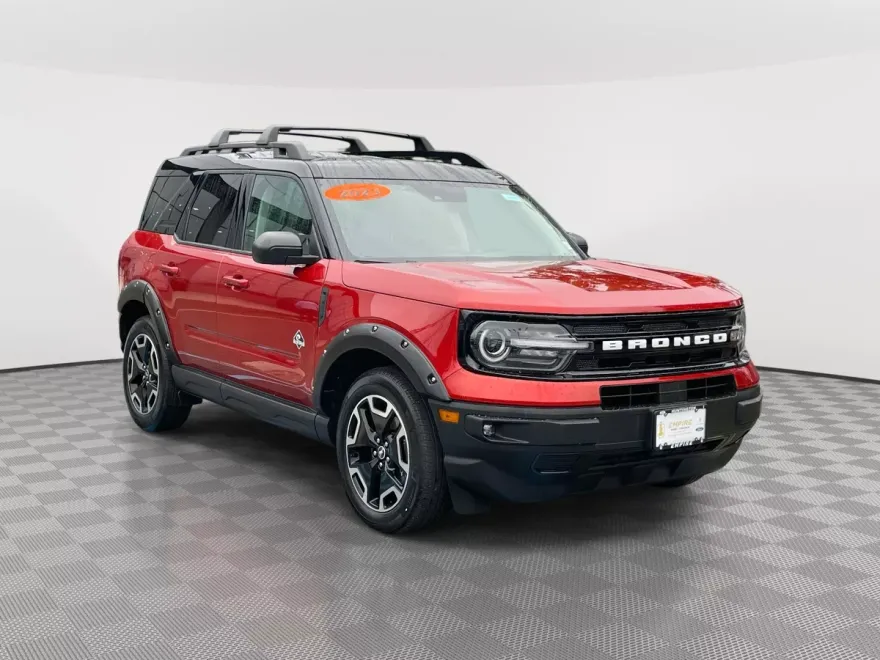 2023 Ford Bronco Sport Outer Banks photo 1